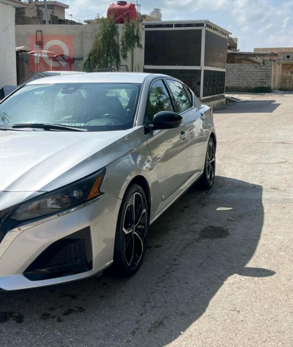 نیسان ئەلتیما